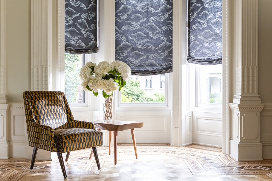 Римские шторы на балкон