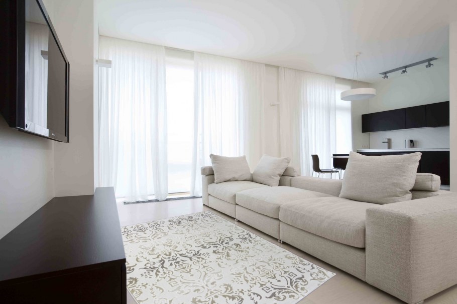 Гостиная в светлых тонах