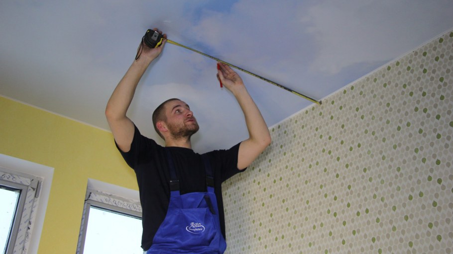 Натяжной потолок зигзаг