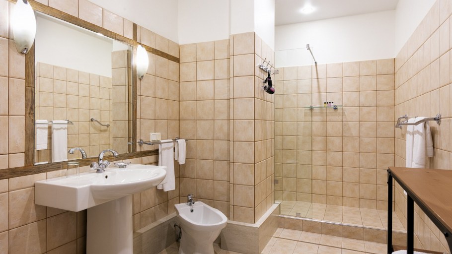 Отель Питер Хаус душ