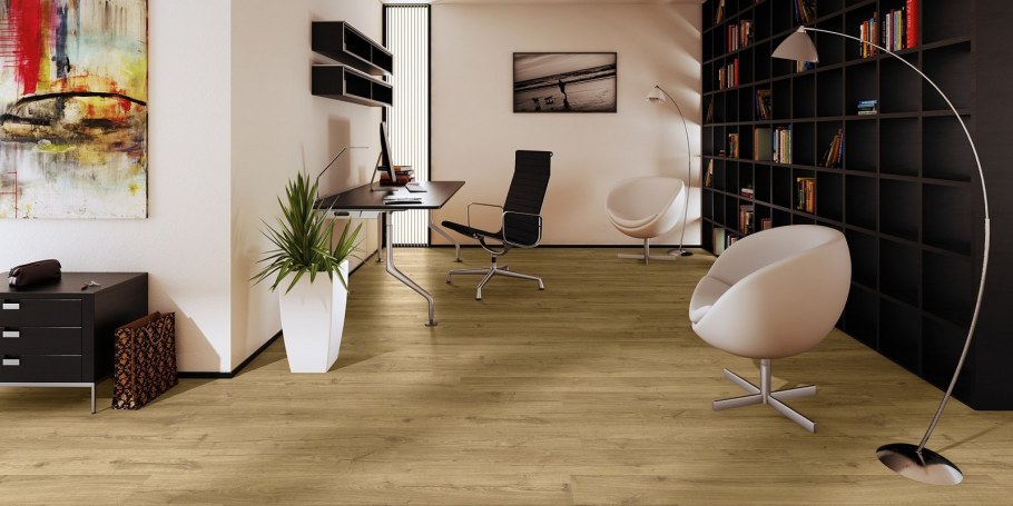 Красно коричневый ламинат в интерьере