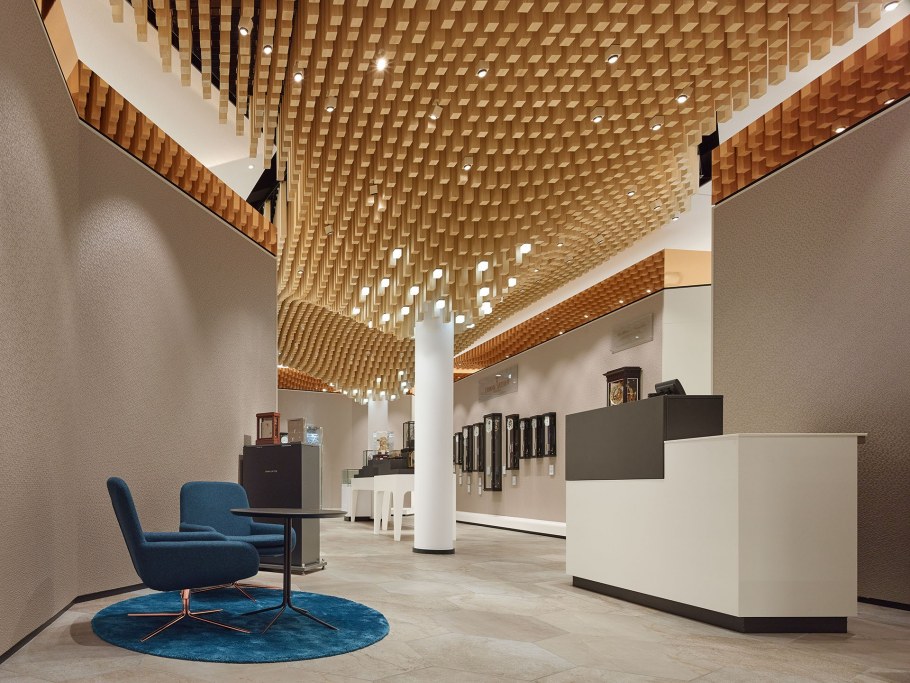 Потолок Грильято в интерьере магазина