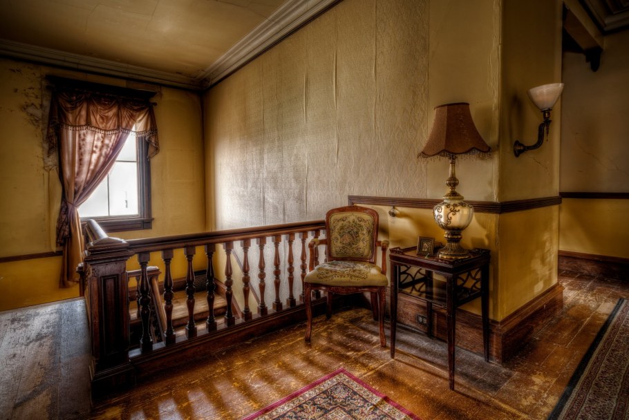 Интерьер старинного особняка