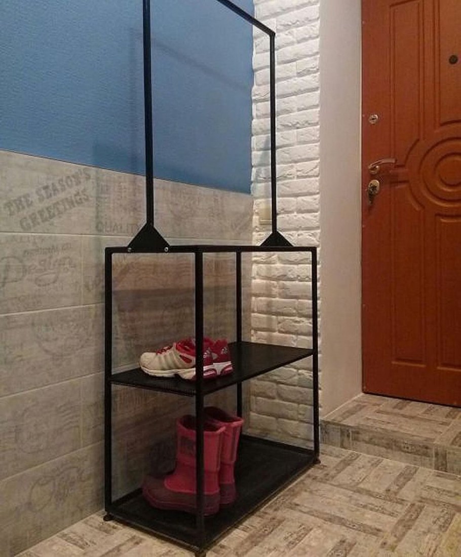 Декоративный кирпич в коридоре