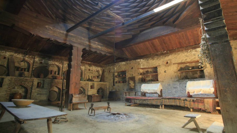 Терем Неорусский стиль интерьер