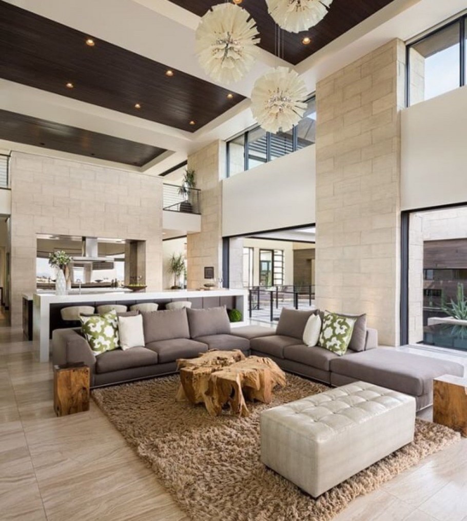 Гостиная в частном доме