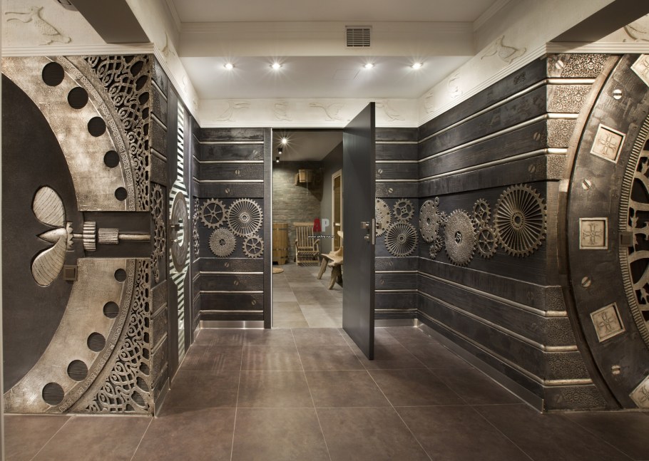 Коридор в стиле стимпанк