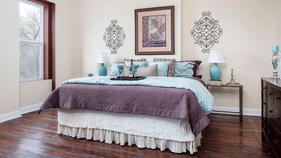 Пастельные цвета стен в спальне