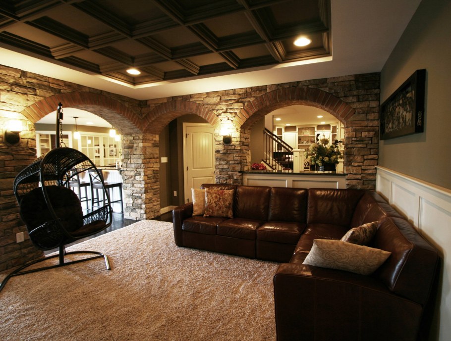 Интерьер подвального помещения