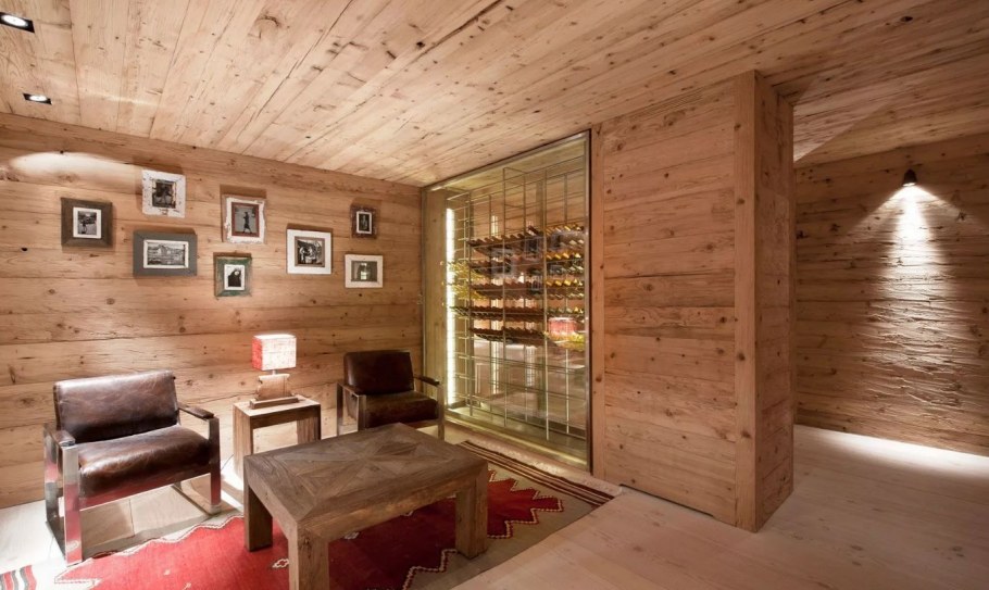 Интерьер подвала в деревянном доме