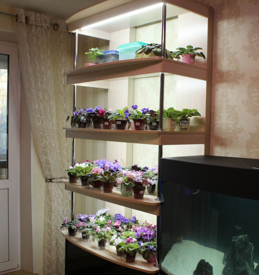 Стеллаж для цветов