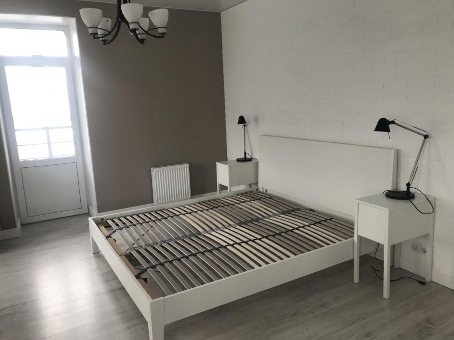 Розетки в изголовье Nordli ikea