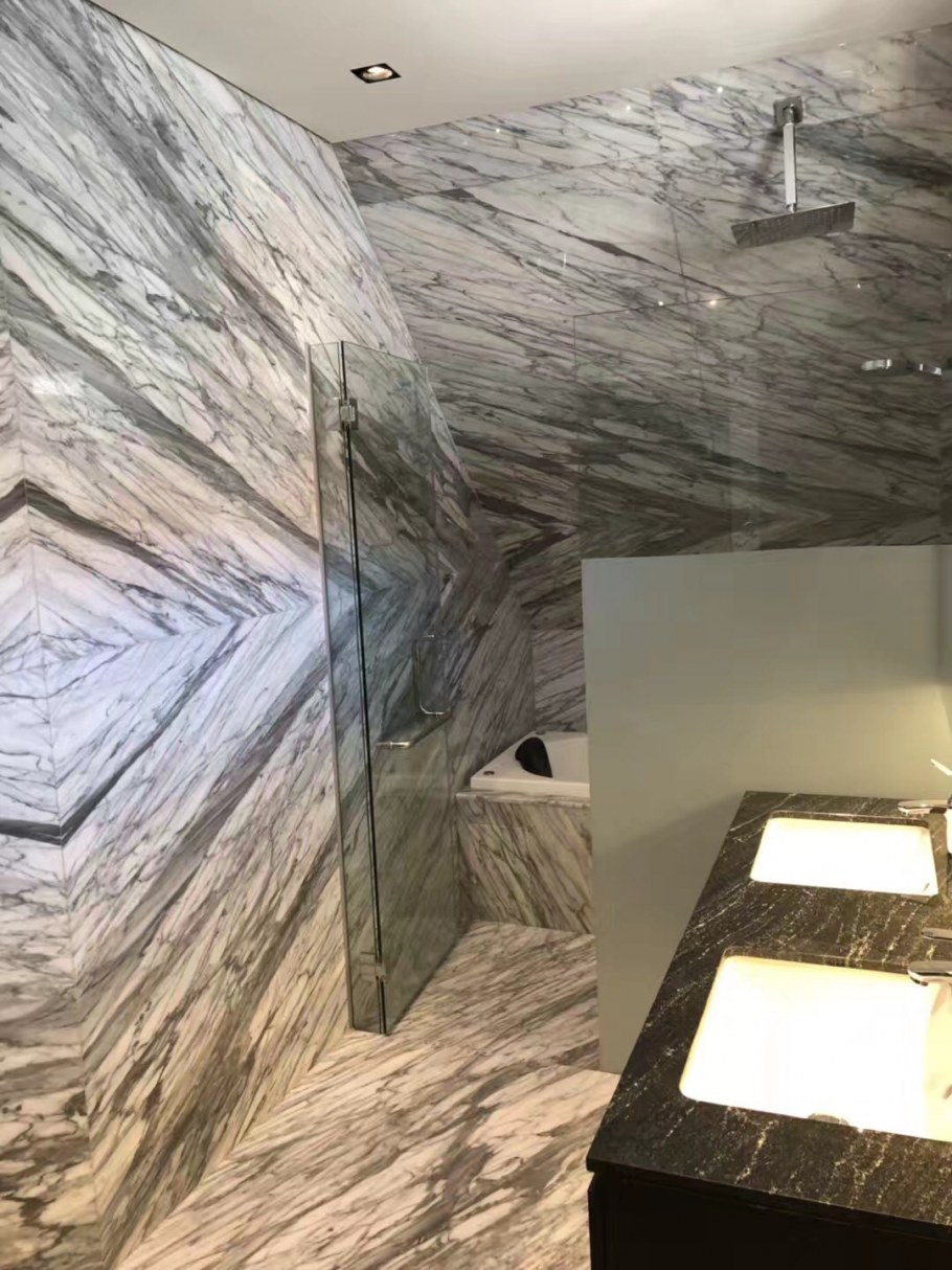 Bookmatched мрамор