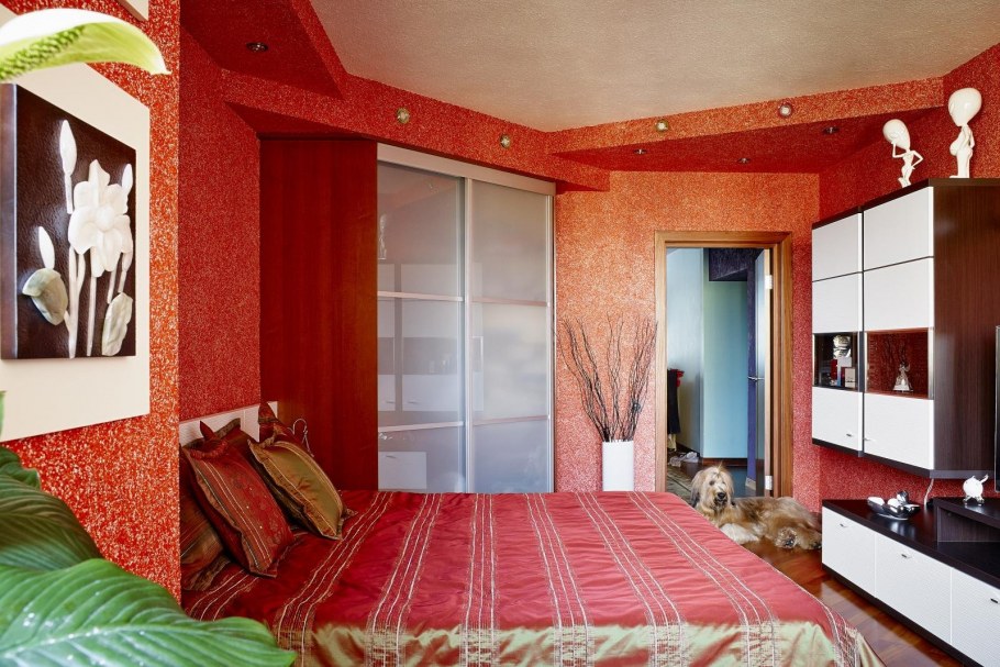 Шелковая штукатурка в спальне