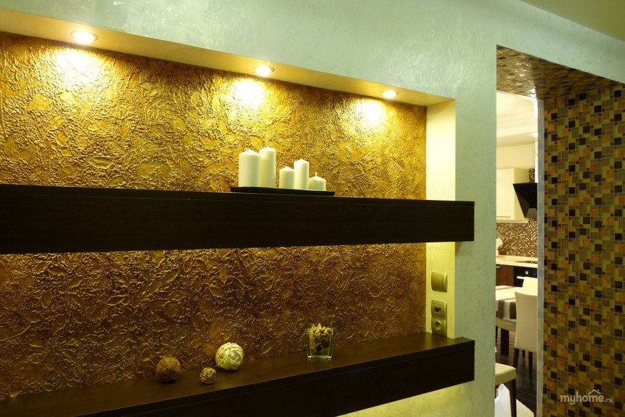 Ниша с декоративной штукатуркой