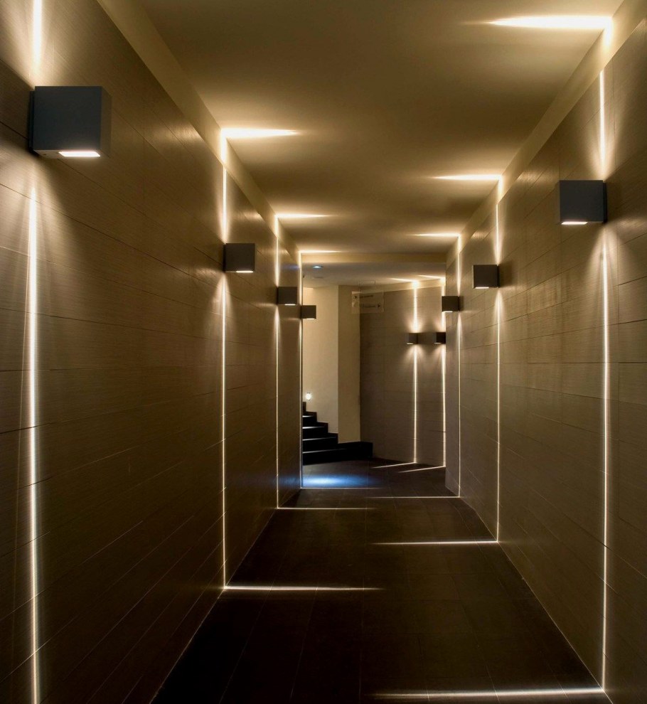 Подсветка в коридоре