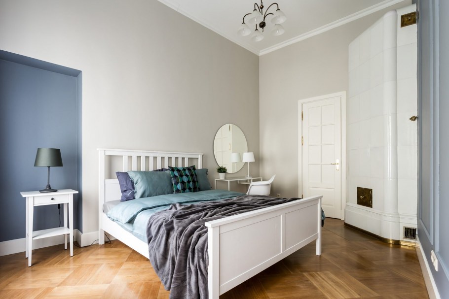 Серо голубая краска для стен