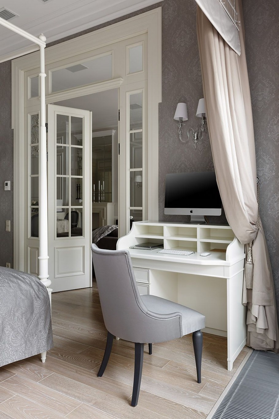 Туалетный столик Virtu - ornatu