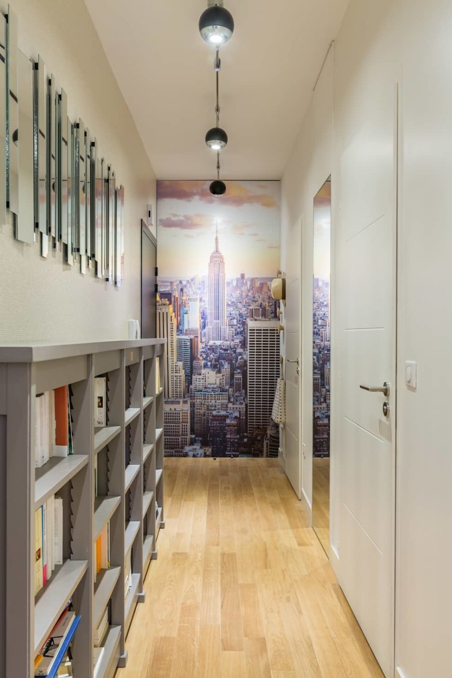 Система хранения в маленькой прихожей