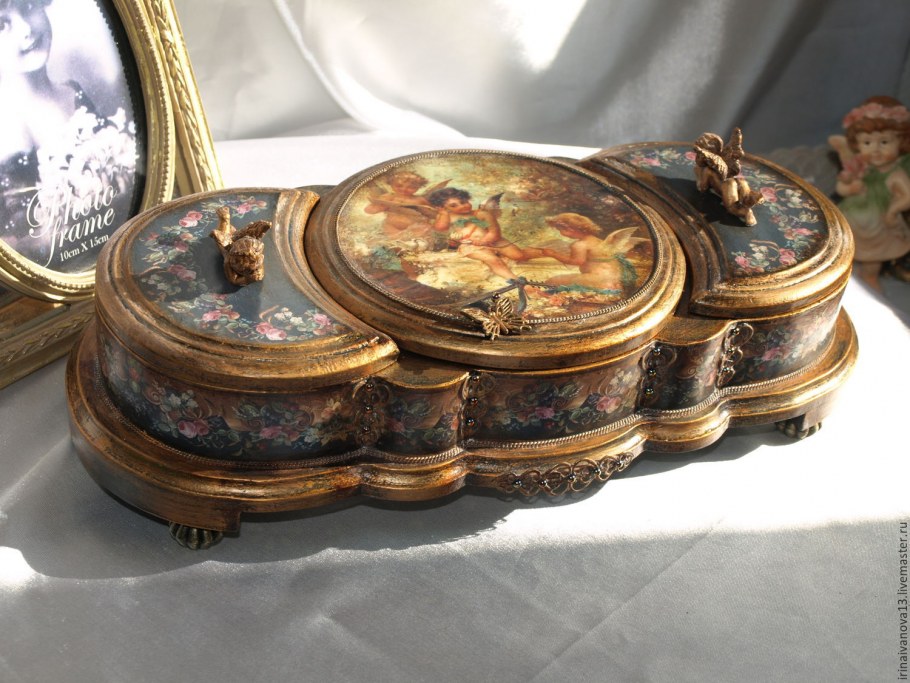 Дорогие Антикварные вещи