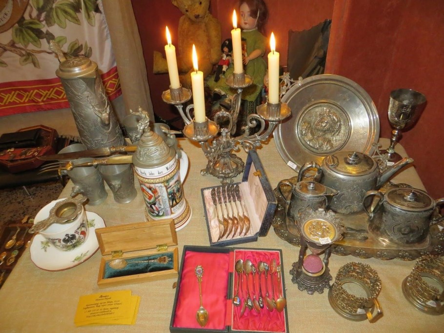 Старинные предметы