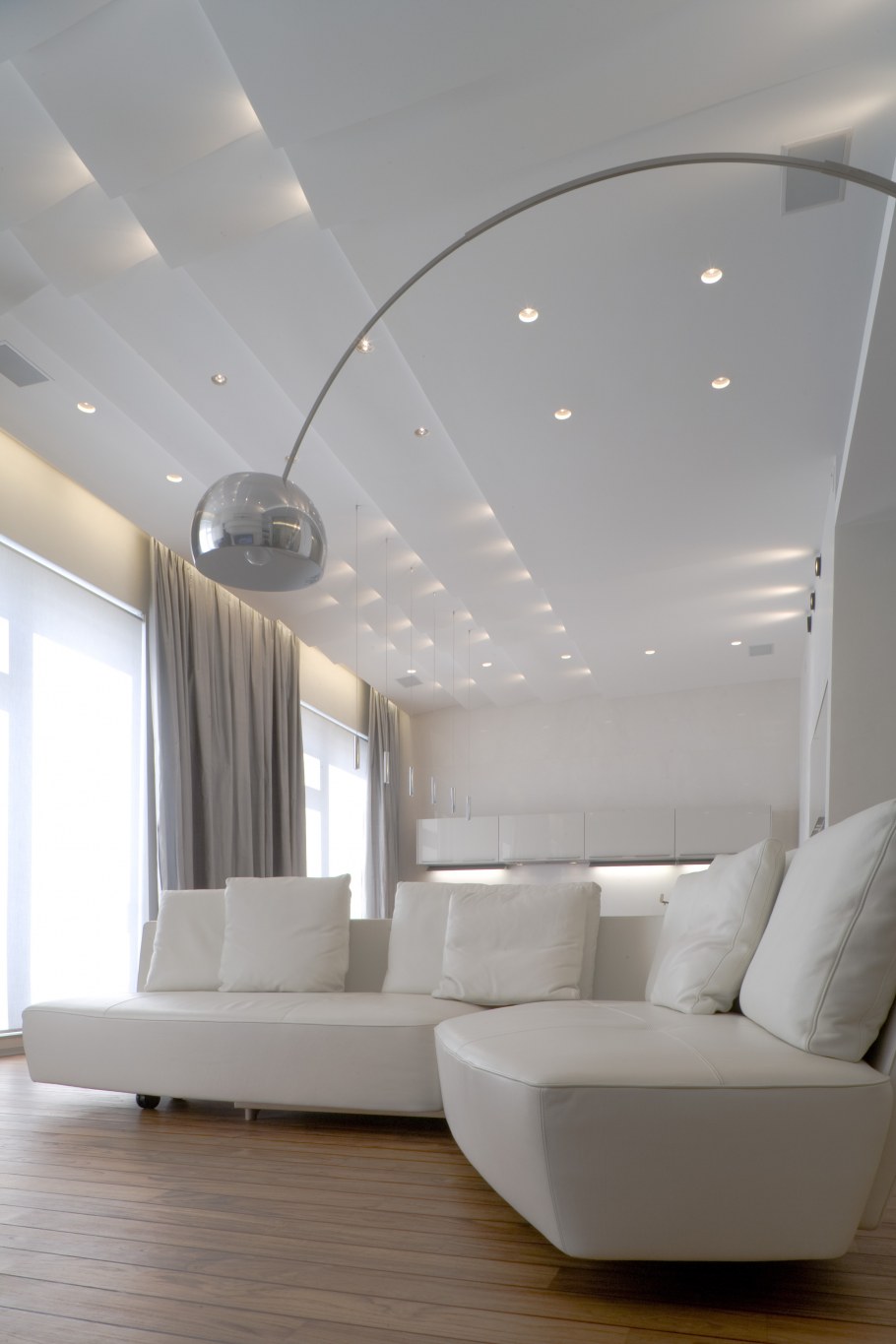 Потолок в стиле Минимализм натяжной