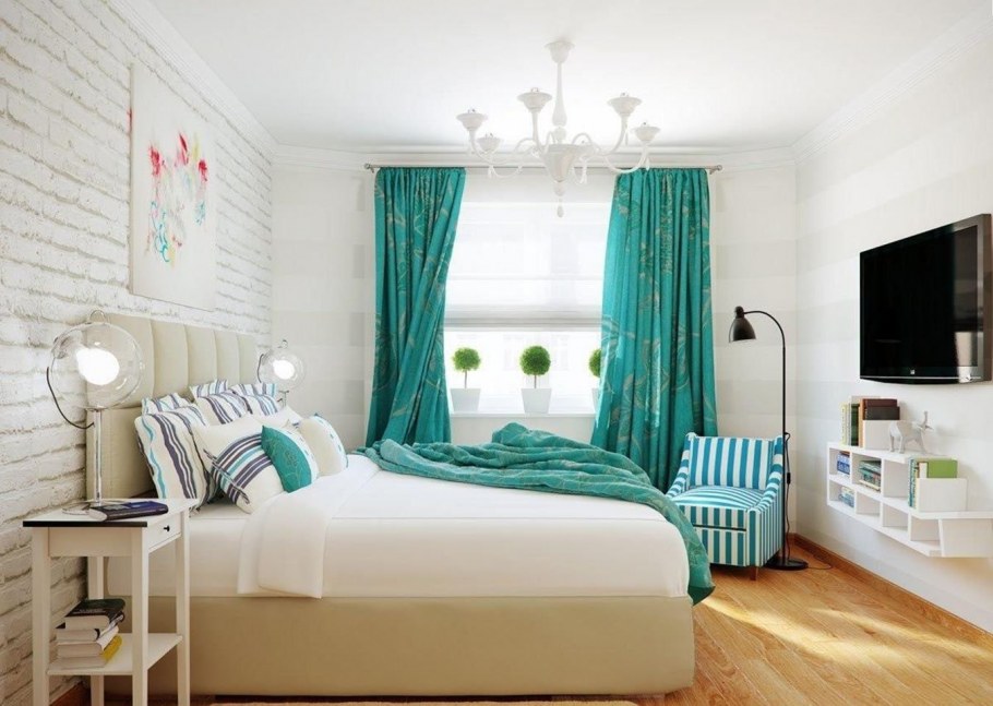 Бирюзовые шторы в спальне