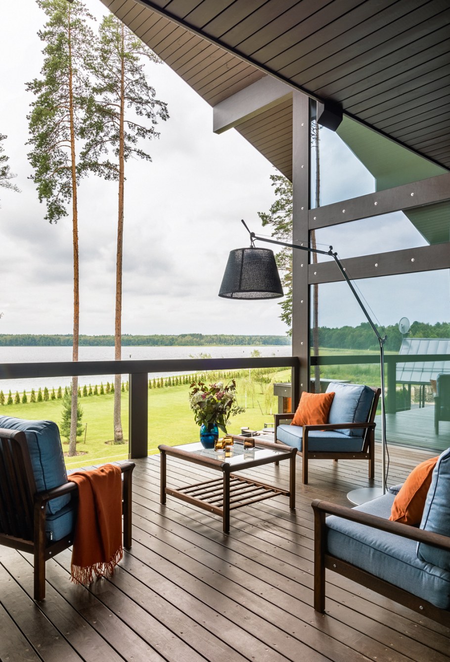 Город н база отдыха