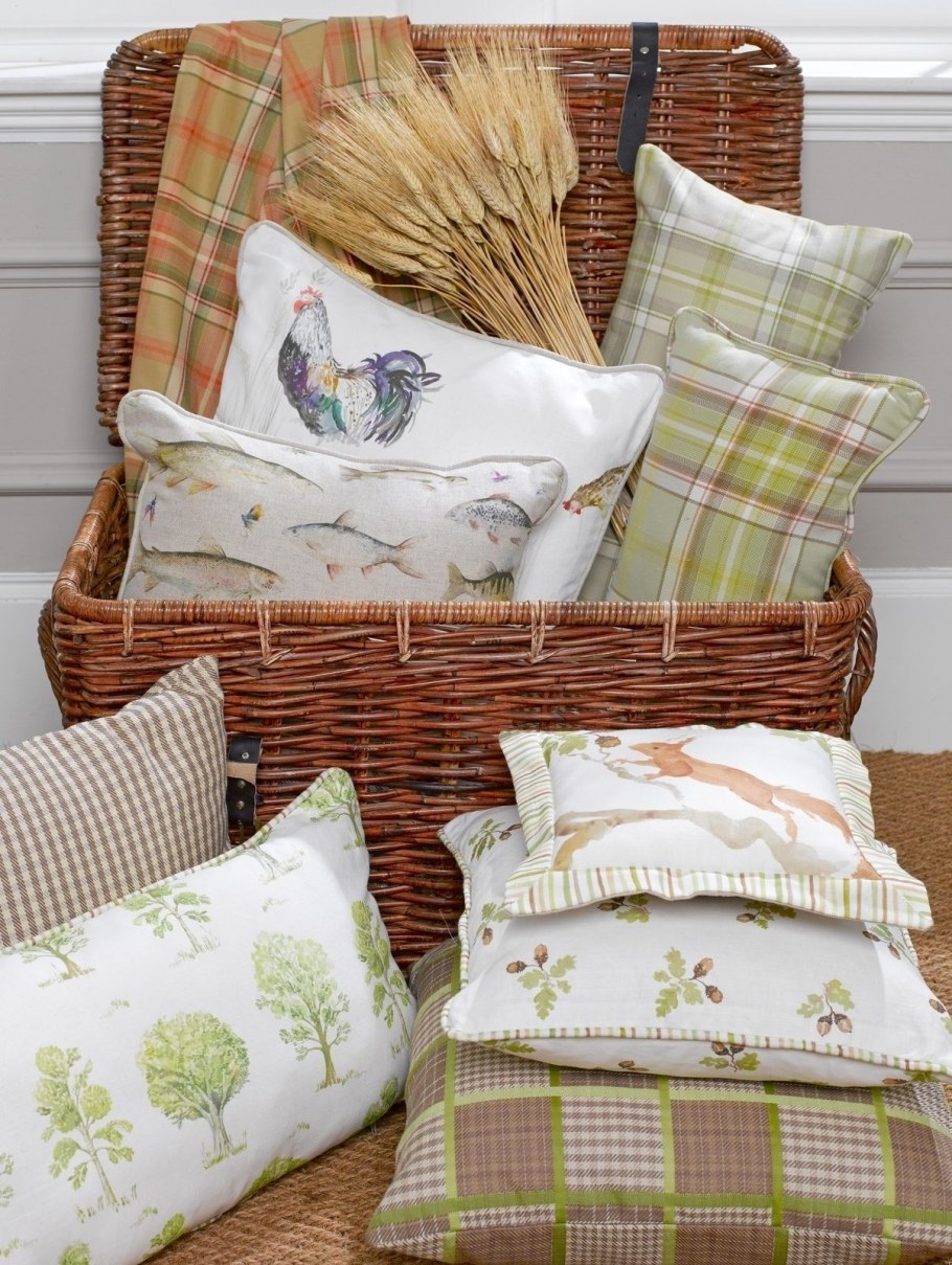 Подушки в стиле Кантри