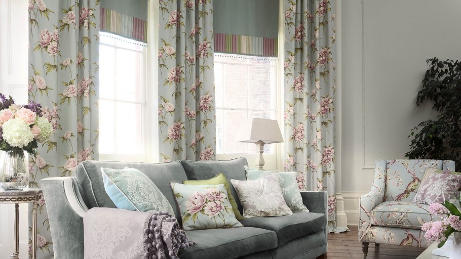 Цветочные шторы в интерьере