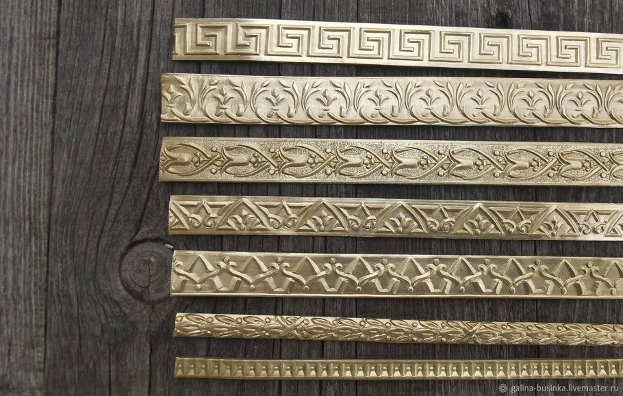 Латунная лента в интерьере