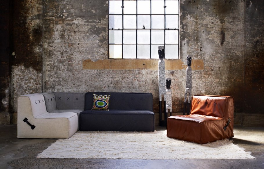 Бескаркасная мебель диван в интерьере