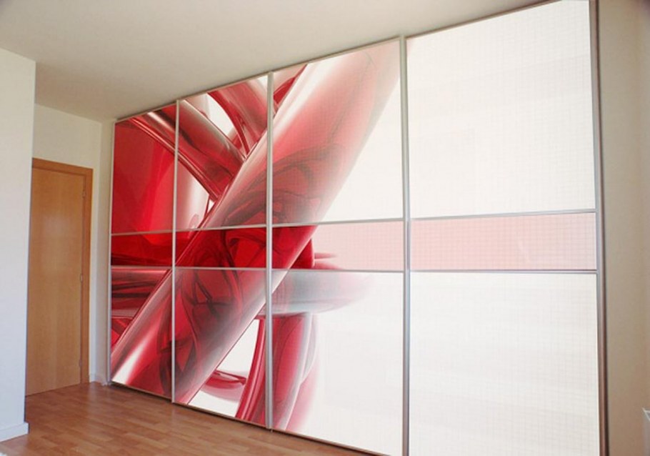 Необычные фасады шкафов купе