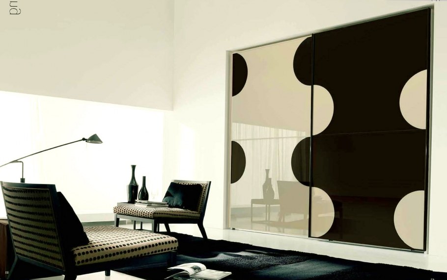 Креативный дизайн шкафа купе