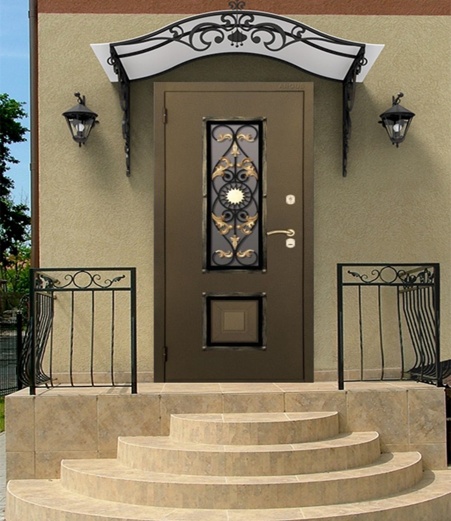 Дверь входная со стеклом Аргус с ковкой