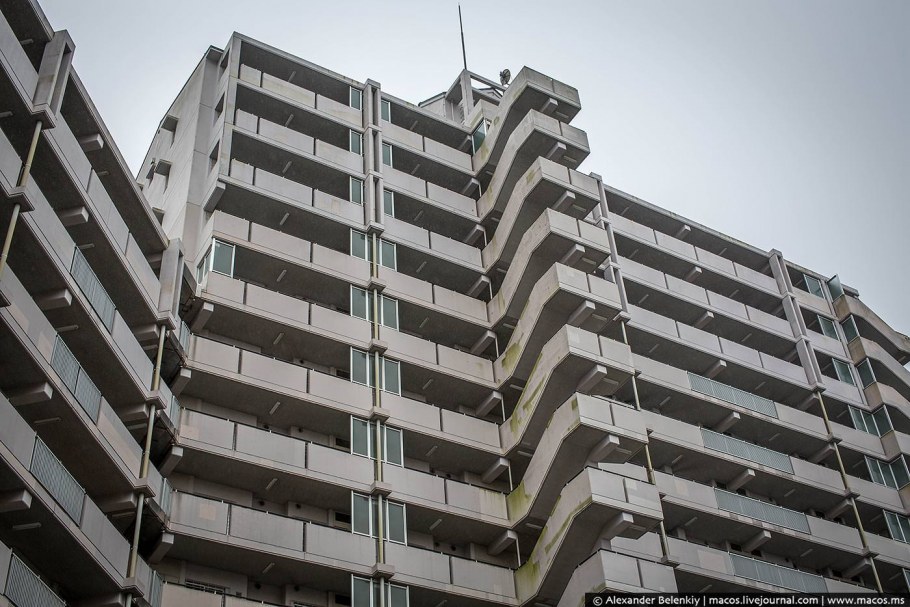 Японская многоэтажка