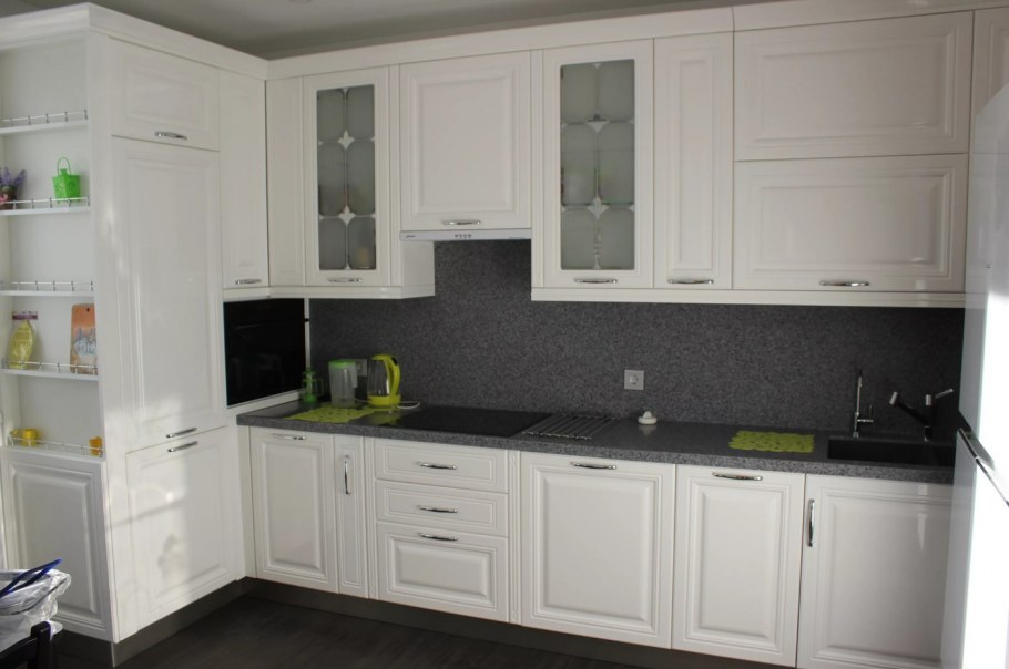 Кухня Леда белая Леруа Мерлен