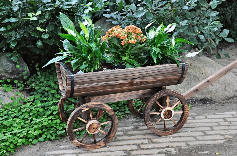 Телега декоративная для сада