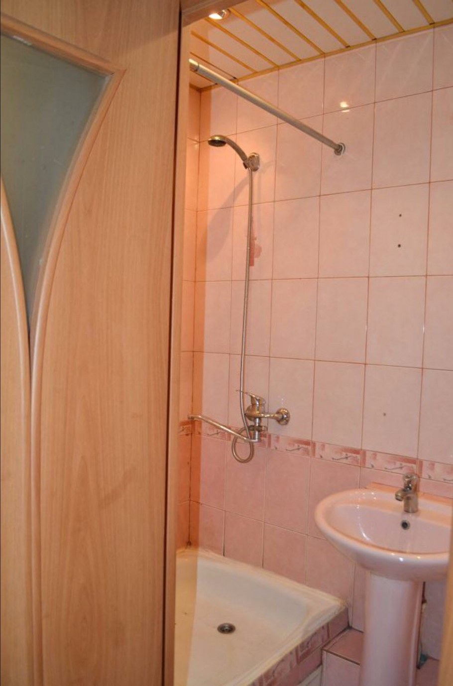 Душ в гостинке