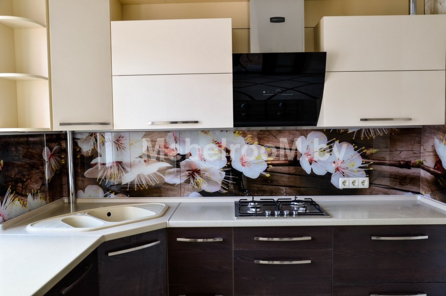 Кухня со скиналью