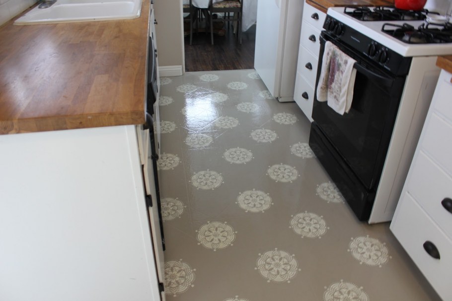 Линолеум Таркетт имитация плитки