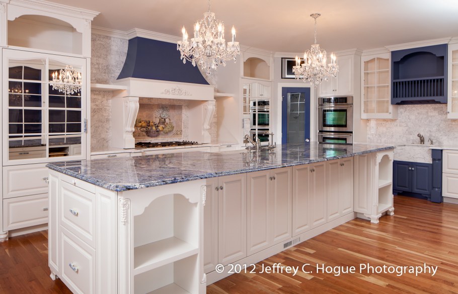 Кухни мрамор темный морская волна