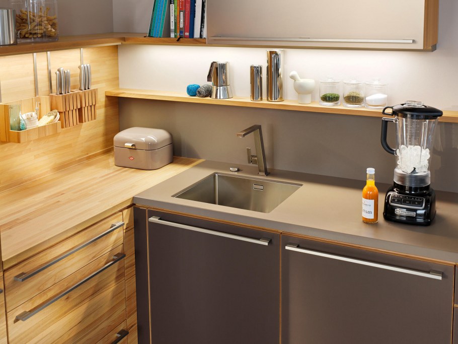 Небольшая функциональная кухня