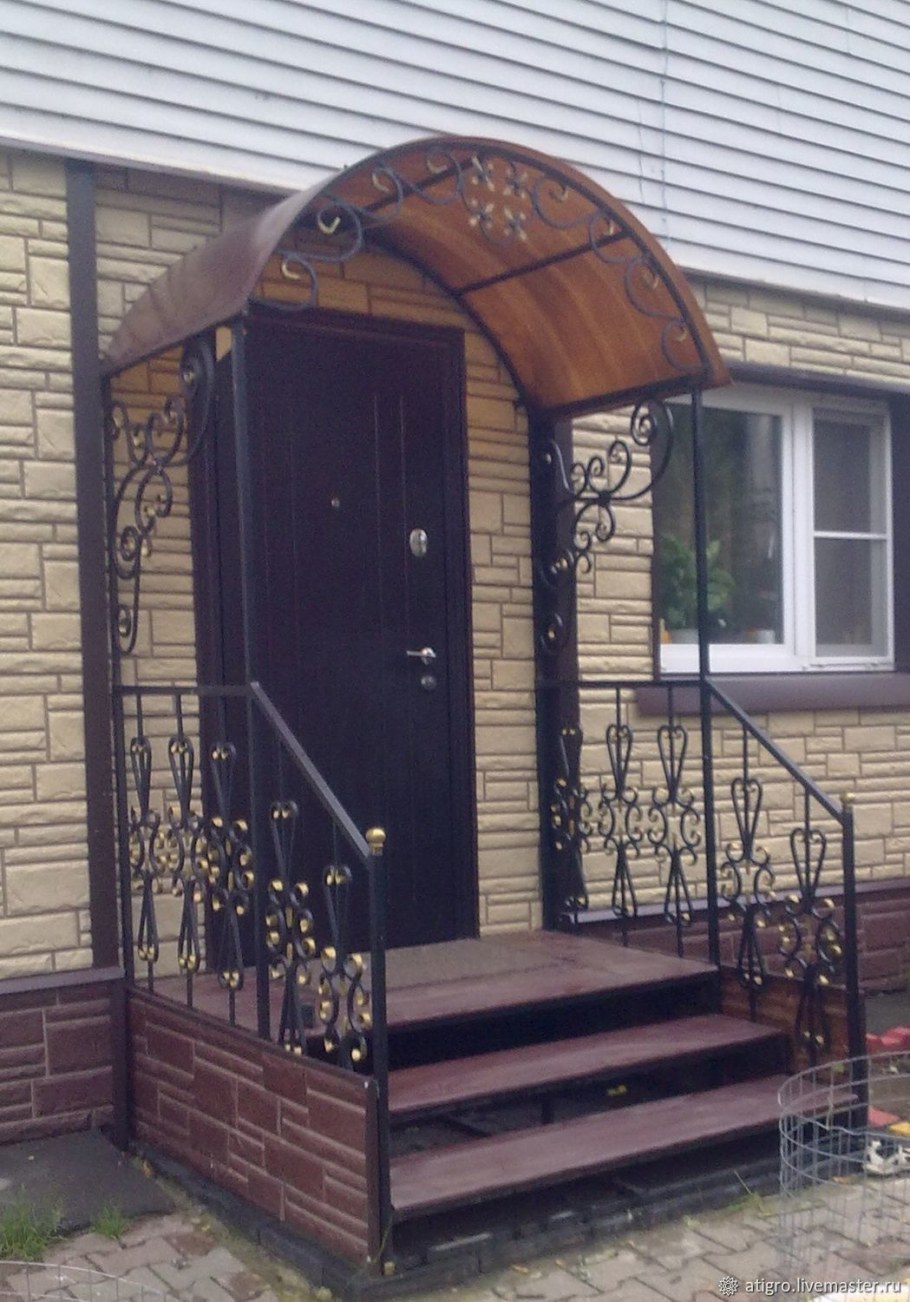 Крыльца входных групп