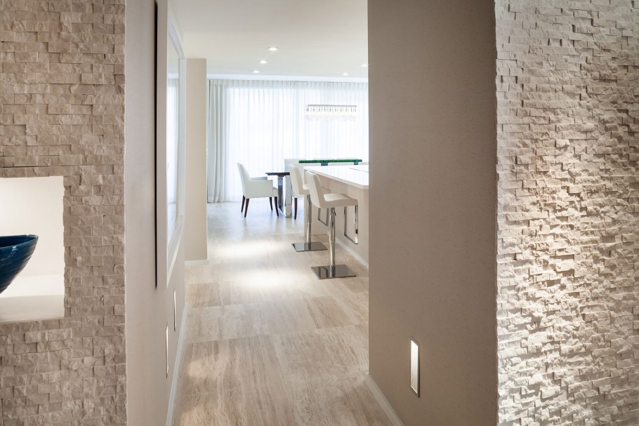 Декоративный кирпич на стену