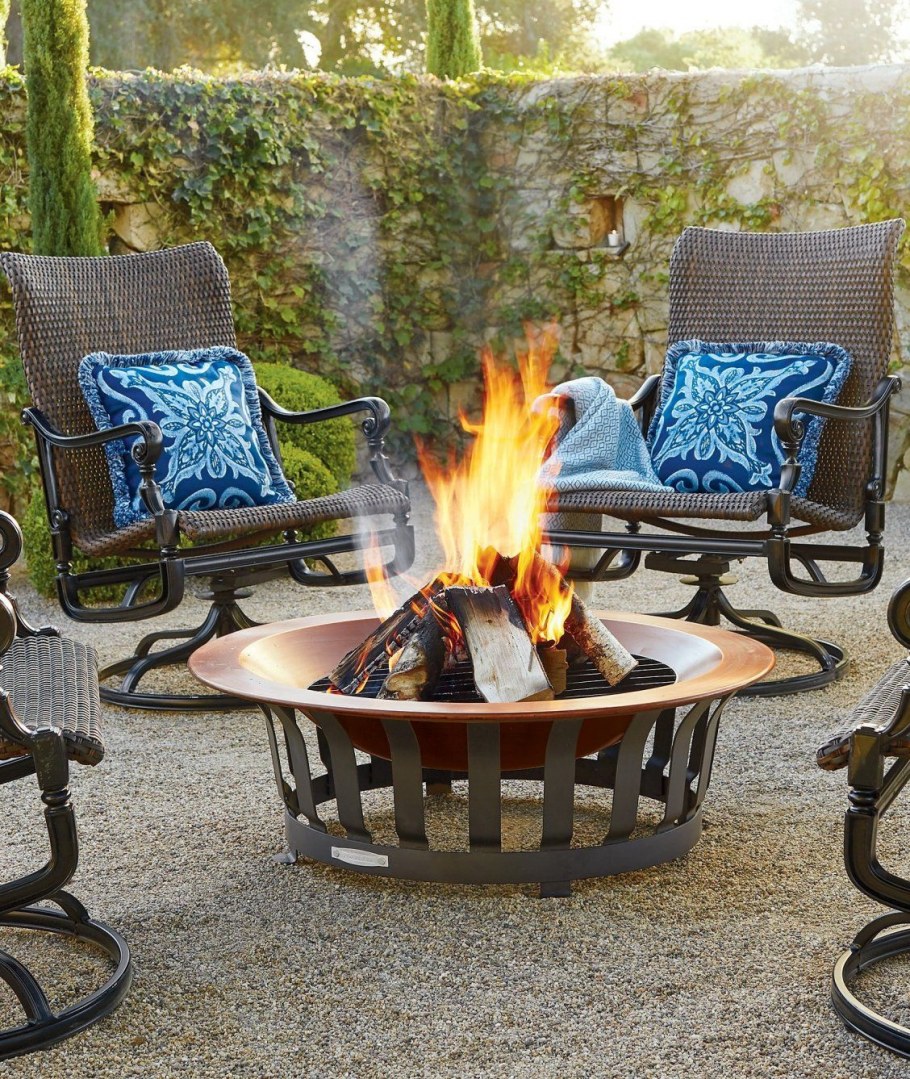 Место для посиделок у костра