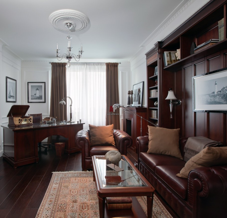 Диван в английском стиле