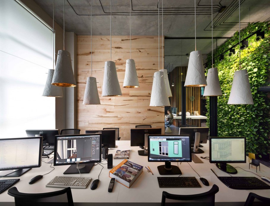 Office Centre 8106