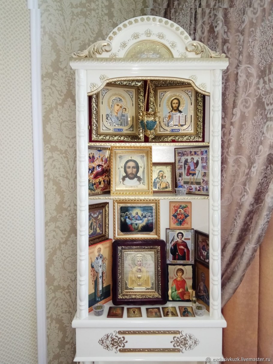 Домашний иконостас красный угол
