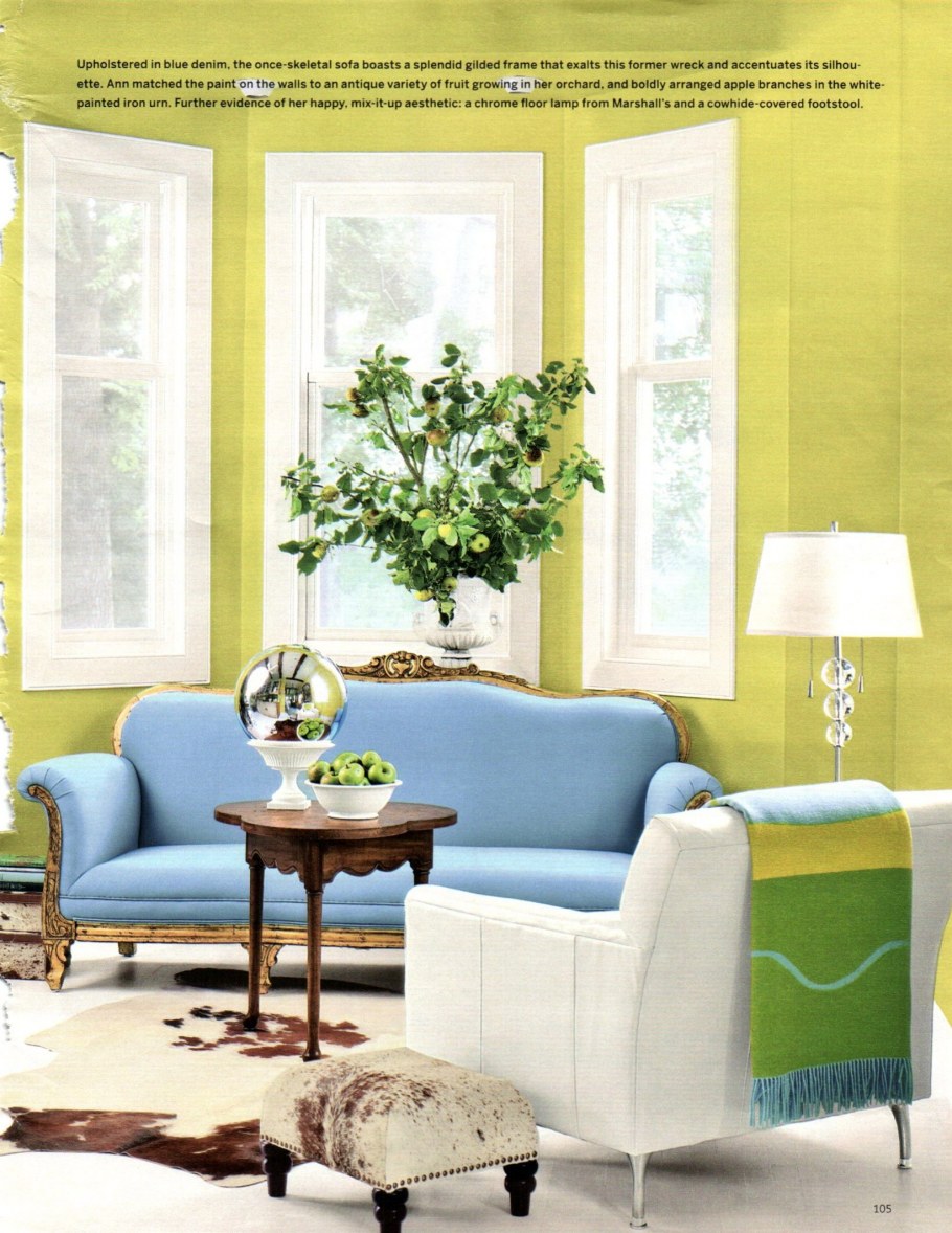 Сочетание голубого и желтого в интерьере